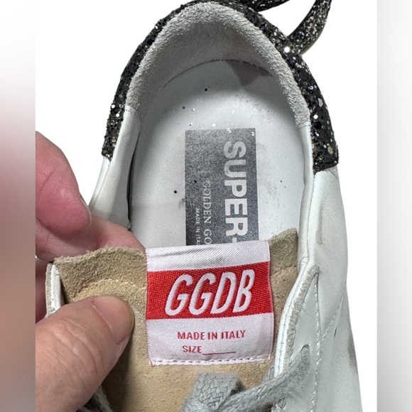 Golden Goose Super Star Suede Toe Glitter
Heel Size 40. - Picture 4 of 13